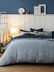 Blue Tufted Puffin 100% Cotton Duvet Cover and Pillowcase Set - Image 2 of 7