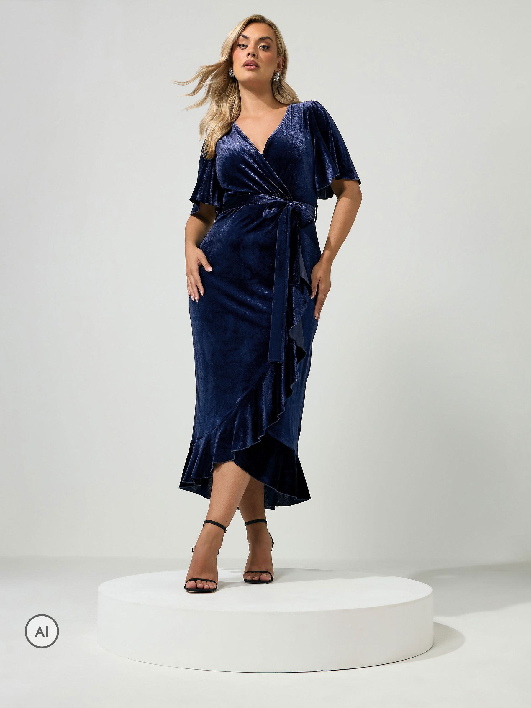 Yours Women's Mid Navy Velvet Midi Wrap Dress In | : Size 26-28 - Image 2
