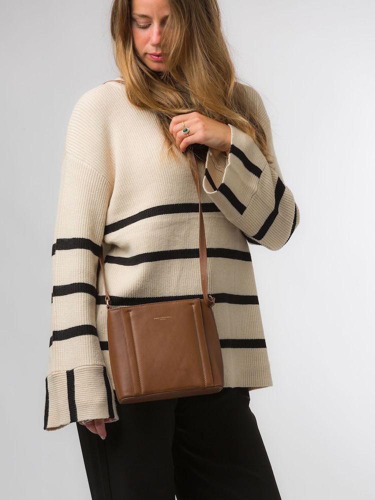 Pure Luxuries London Kali Nappa Leather Cross-Body Bag - Image 2 of 7