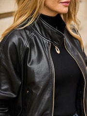 Sosandar Leather Funnel Collar Bomber Jacket - Imagen 5 de 5