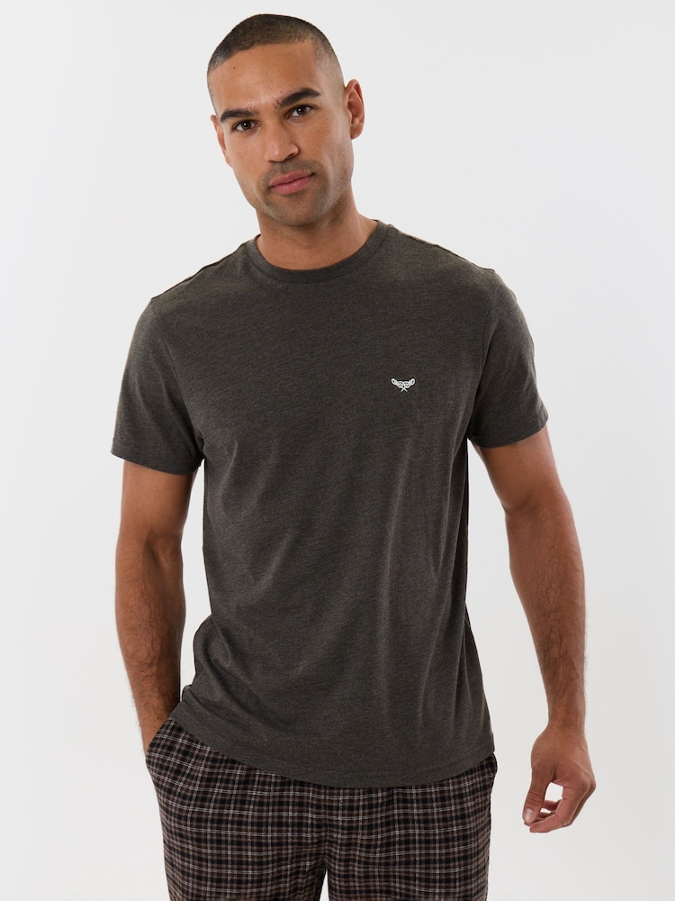Dark Brown/ Grey - طقم بيجامة بكُم قصير من Threadbare - صورة 3 من 3 Dark Brown/ Grey - طقم بيجامة بكُم قصير من Threadbare - صورة 3 من 3