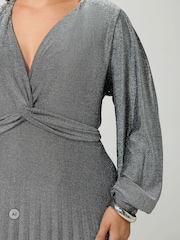 Yours Curve Silver London Metallic Pleated Knot Dress - Image 4 of 6