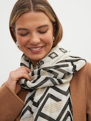 Black/White Geometric Print Plisse Lightweight Scarf - Image 2 of 5