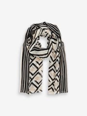 Black/White Geometric Print Plisse Lightweight Scarf - Image 3 of 5