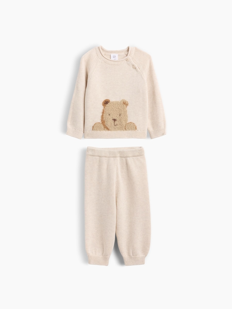 Gap Brannan Bear Jumper & Leggings Set (0-24mths) - Attēls 1 no 3 Gap Brannan Bear Jumper & Leggings Set (0-24mths) - Attēls 1 no 3