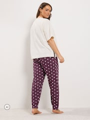Yours Curve White Capybara Short Sleeve Cuffed Pyjama Set - Image 2 of 6