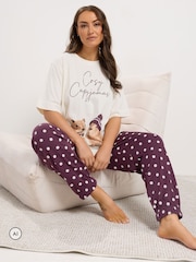 Yours Curve White Capybara Short Sleeve Cuffed Pyjama Set - Image 4 of 6