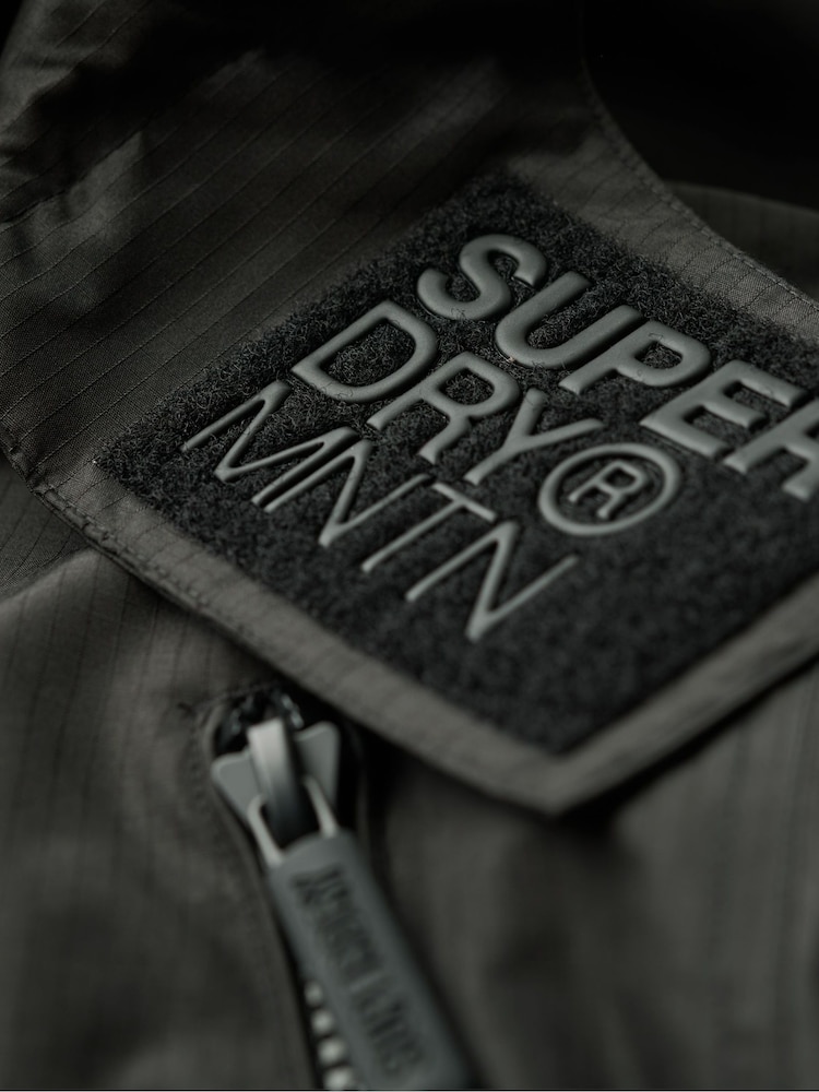 أسود - سترة مضادة للرياح بهودي Mtn من Superdry - صورة 7 من 7