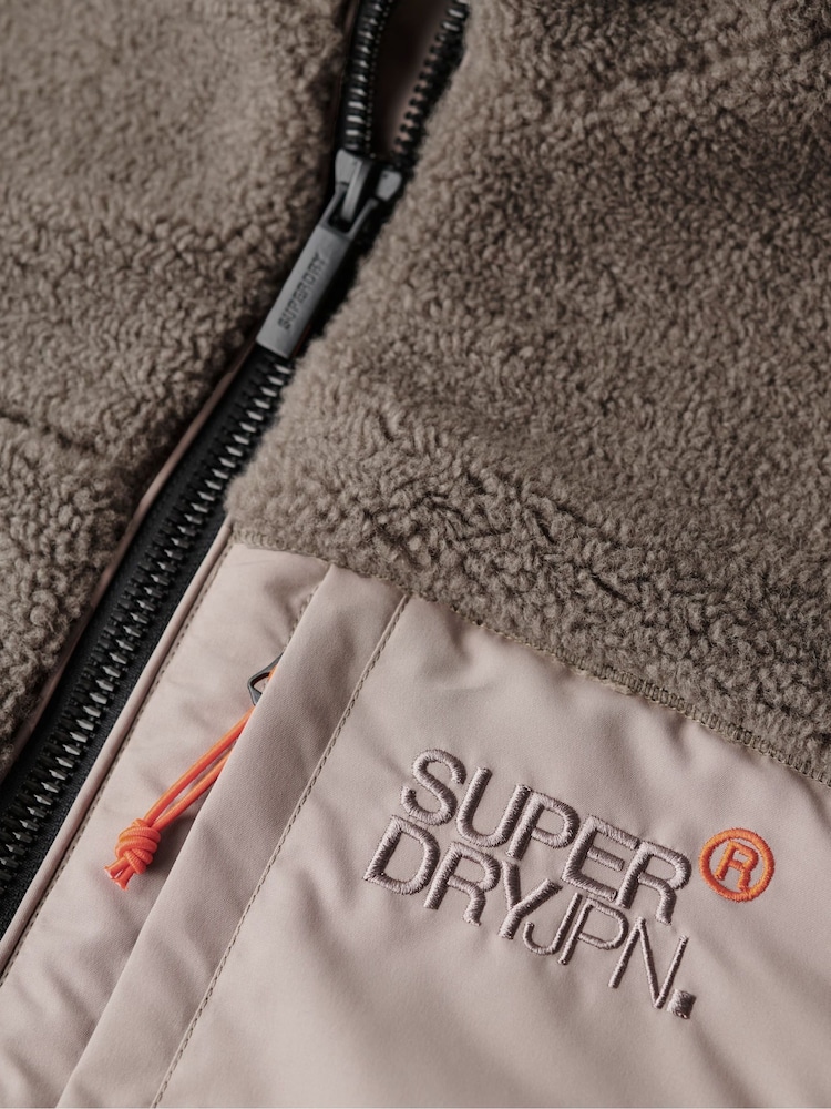Superdry Timber Wolf Brown Relaxed Fleece Trekker Jacket - Image 6 of 6