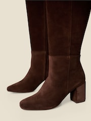 Sosandar Brown Stretch Suede Low Block Heel Knee High Boots - Image 5 of 5