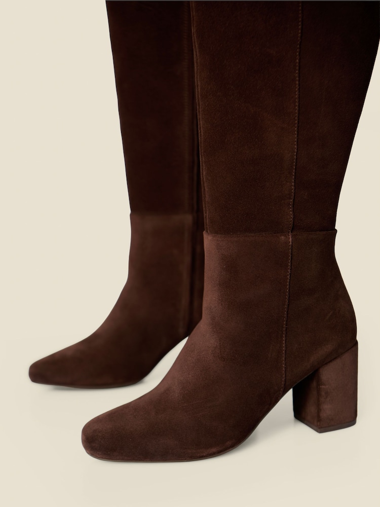Sosandar Brown Stretch Suede Low Block Heel Knee High Boots - Image 5 of 5 Sosandar Brown Stretch Suede Low Block Heel Knee High Boots - Image 5 of 5