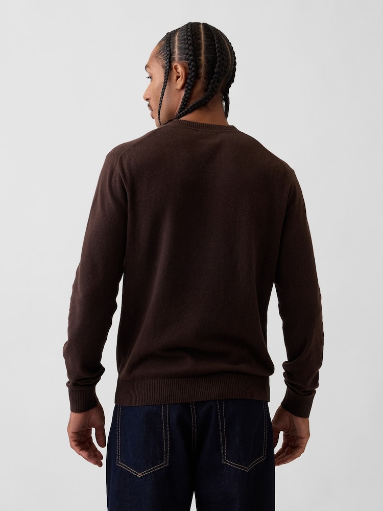 Gap Brown CashSoft Crew Jumper - Image 2 of 4 Gap Brown CashSoft Crew Jumper - Image 2 of 4