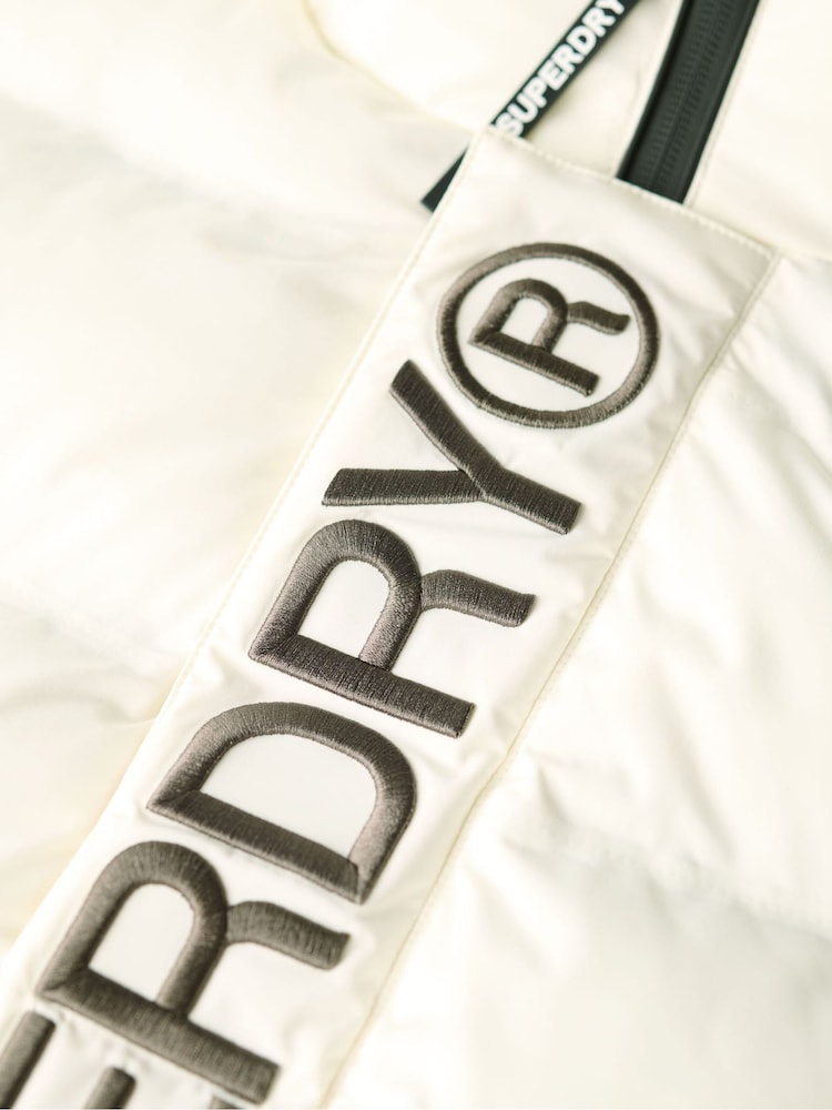 Superdry Off White Hooded City Graphic Puffer Jacket - Image 5 of 5