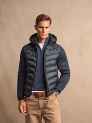 Eclipse Marineblau meliert - Superdry Storm Hybrid-Strickjacke mit Kapuze - Bild 7 von 13