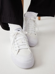 adidas Originals White Nizza Platform Trainers - Image 1 of 4