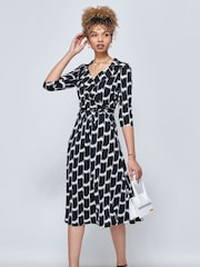 Jolie Moi Wickelkleid aus Raegan-Jersey mit seitlichem Bindeband - Bild 4 von 6