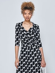 Jolie Moi Wickelkleid aus Raegan-Jersey mit seitlichem Bindeband - Bild 5 von 6