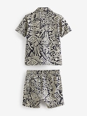 Black/White Short Sleeve Pattern Shirt and Shorts Set (3mths-7yrs) - Image 6 of 7