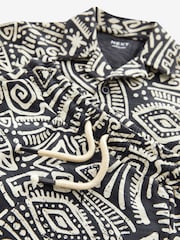 Black/White Short Sleeve Pattern Shirt and Shorts Set (3mths-7yrs) - Image 7 of 7
