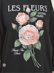 سويت شيرت مزيّن بعبارة Les Fleurs من Yours Curve - صورة 4 من 6