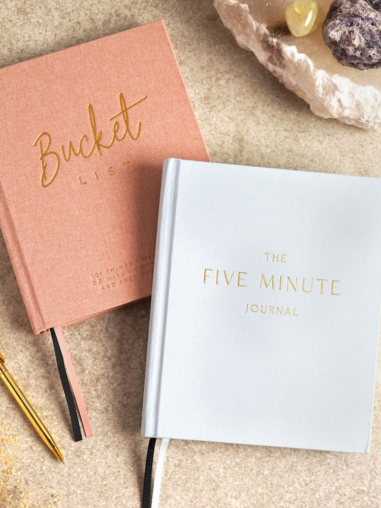 Widdop Blush Bucket List Journal - Image 2 of 9 Widdop Blush Bucket List Journal - Image 2 of 9