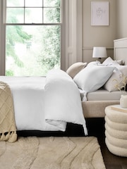 White Plissé Textured with Corner Ties Duvet Cover and Pillowcase Set - Image 2 of 4