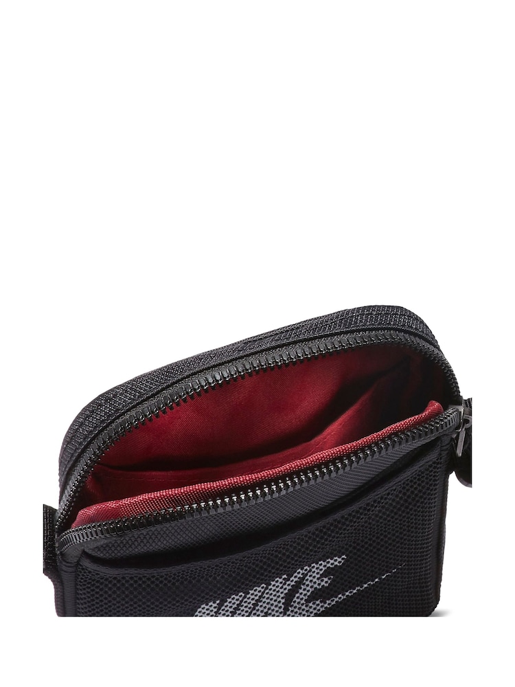 Nike Black Small Heritage Crossbody Bag (1L) - Image 6 of 7