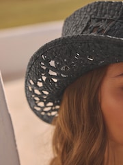 Schwarz - Strohhut im Western-Boho-Stil - Bild 4 von 5