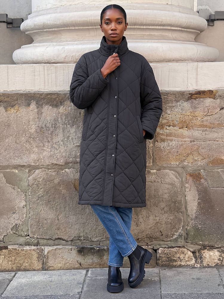 Roman Black Petite Oversized Puffer Coat - Image 2 of 4 Roman Black Petite Oversized Puffer Coat - Image 2 of 4