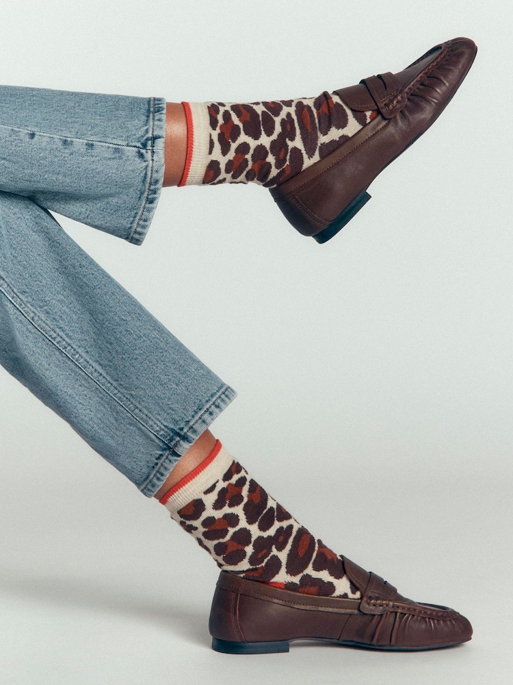 Boden Animal Novelty Socks 3 Pack - Image 3 of 3 Boden Animal Novelty Socks 3 Pack - Image 3 of 3
