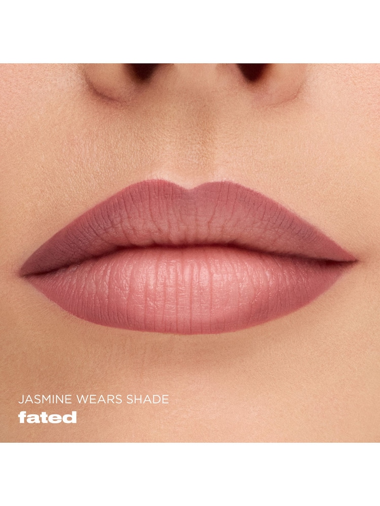 Urban Decay Labyrinth 24/7 Glide On Lip Liner - Image 2 of 6 Urban Decay Labyrinth 24/7 Glide On Lip Liner - Image 2 of 6