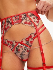Ann Summers Red Locket Heart Suspender Belt - Image 4 of 6