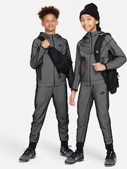Nike Black Tech Fleece Winterized Zip Through Hoodie - Image 4 of 7