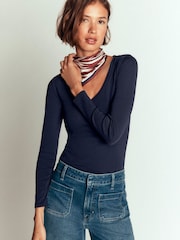 Boden Blue Annie Cotton V-Neck Jersey Top - Image 4 of 5