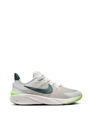 Kremowy/czarny - Buty sportowe Nike Youth Star Runner 4 - Image 1 of 11