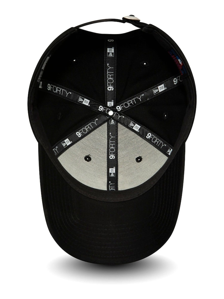 New Era® New York Yankees Essential 9FORTY 100% Cotton Cap - Image 3 of 3