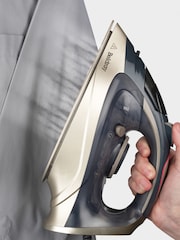 Beldray Steam Iron with Ceramic Soleplate - Image 4 of 4