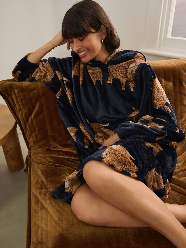 Navy Blue Hamish The Highland Cow Oversized Blanket Hoodie - Image 2 of 6