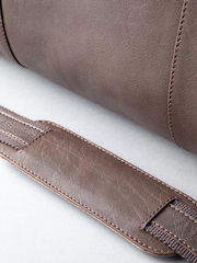 Lakeland Leather Brown Medium Discoverer Leather Holdall - Image 7 of 7