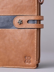 Lakeland Leather Natural Hartsop Leather Double Zip Purse - Image 4 of 4