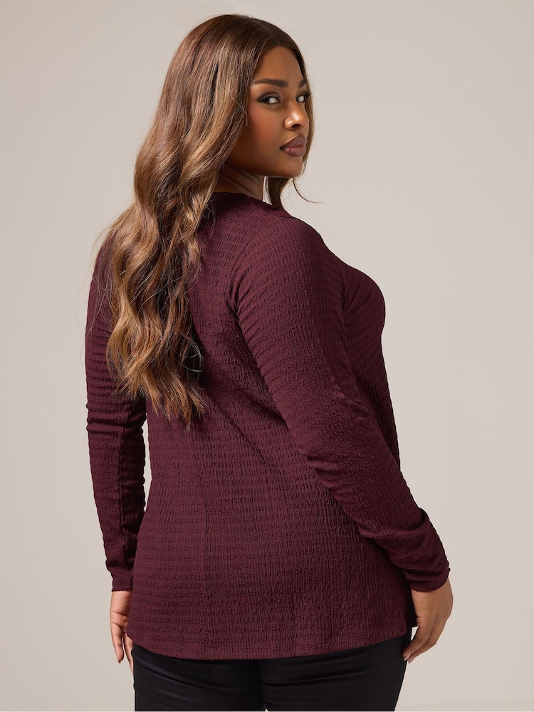 Yours Curve Red Textured Long Sleeve Swing Top - Image 2 of 5 Yours Curve Red Textured Long Sleeve Swing Top - Image 2 of 5
