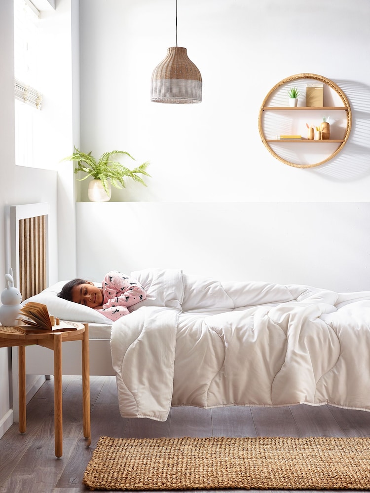 Kids Anti Allergy 7 Tog Duvet And Pillow Set - Image 3 of 4