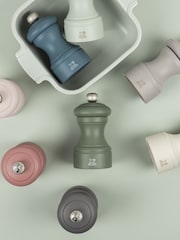 Peugeot Fern Green Manual 12cm Pepper Mill in Wood - Image 3 of 6
