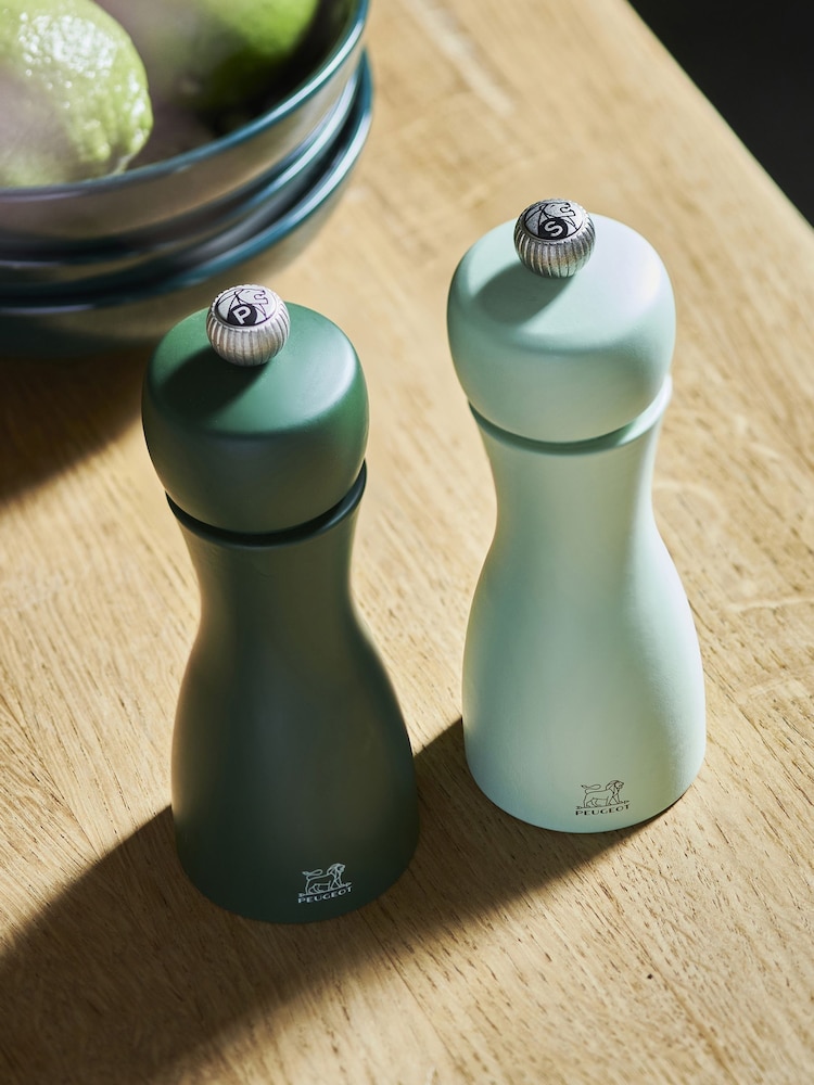 Peugeot Mint tahiti duo Salt and Pepper Mills 15cm - Image 1 of 6 Peugeot Mint tahiti duo Salt and Pepper Mills 15cm - Image 1 of 6
