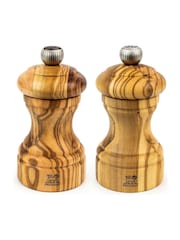 Peugeot Olive Set of Manual Salt and Pepper Mills in Olive Wood 10cm - Image 5 of 6