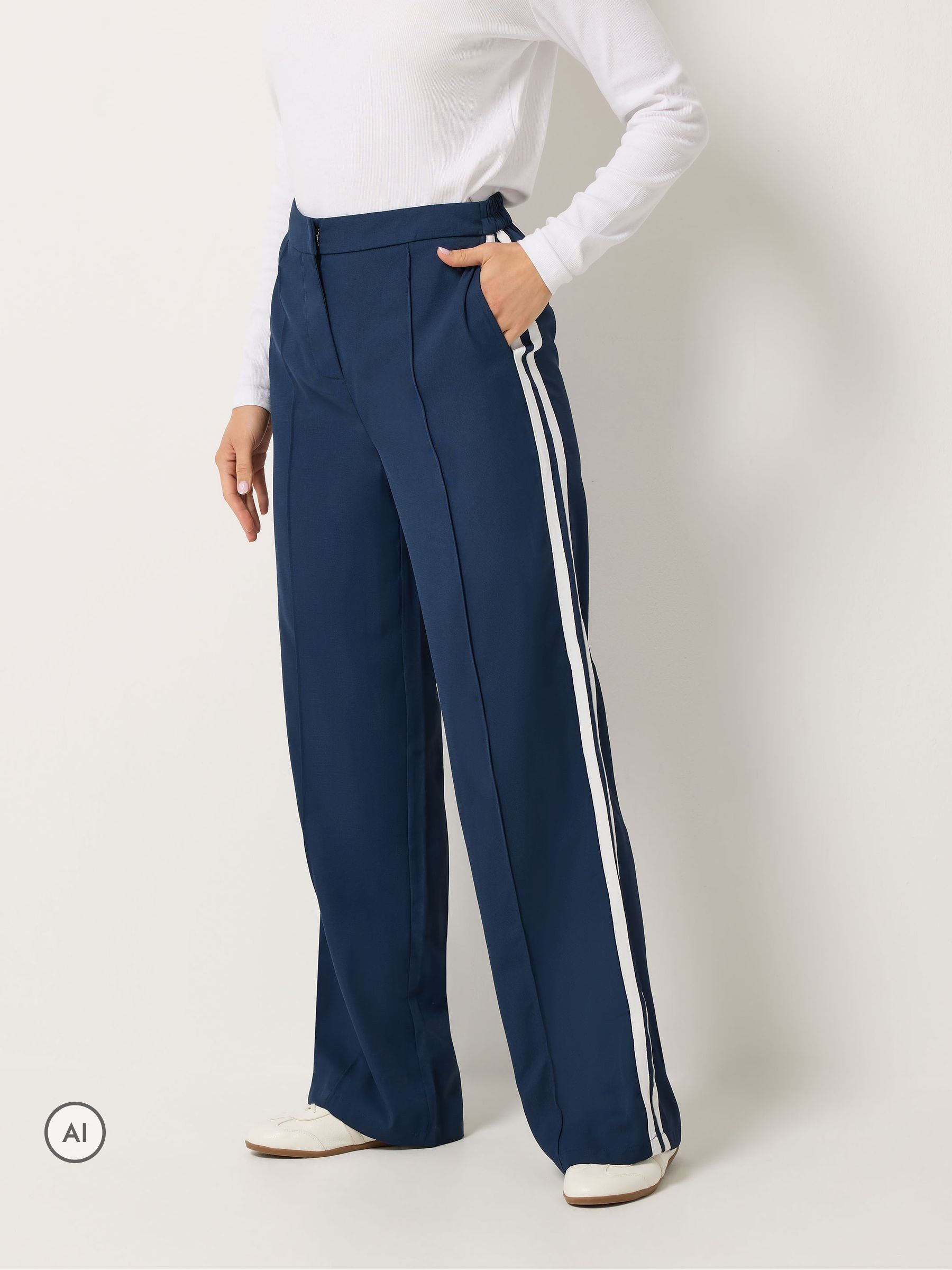 Long Tall Sally Women's Tall Elasticated Wide Leg Trousers in Dark Navy | Size: 24XL - Image 2