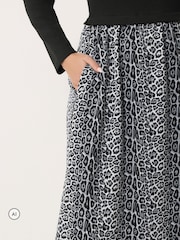 M&Co 2 In 1 Animal Long Sleeve Dress - Bild 4 von 6