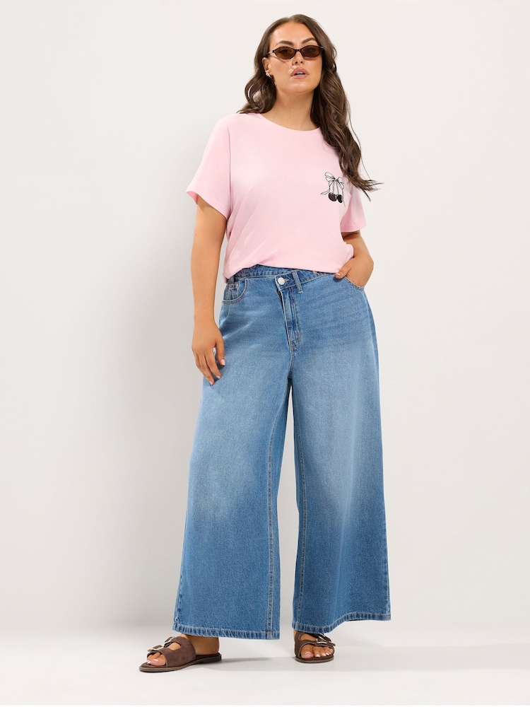 Yours Curve Pink Embroidered Bow T-Shirt - Image 2 of 6 Yours Curve Pink Embroidered Bow T-Shirt - Image 2 of 6