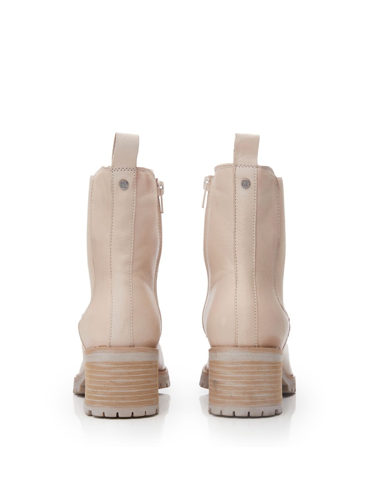 Moda in Pelle Brooklea Chunky Heel Chelsea Boots - Image 4 of 4