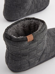 Black Chunky Knit Slipper Boots - Image 3 of 5